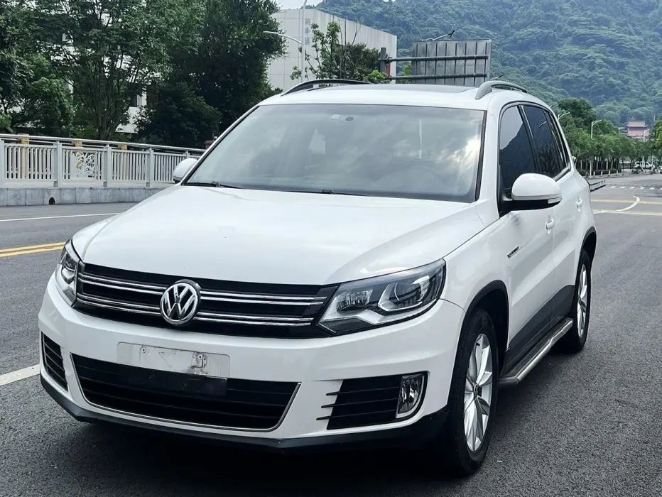 Tiguan 2016 300TSI automatic four-wheel drive fashion vision version