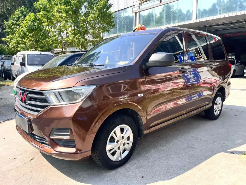 Wuling Hongguang 2019 1.5L S Basic Model National V