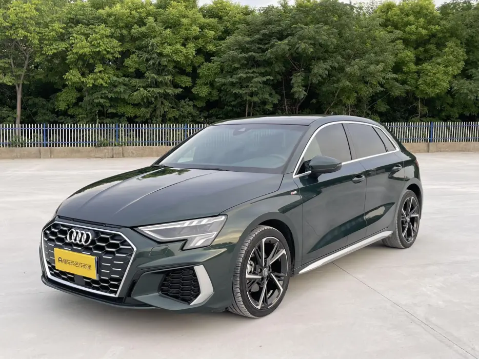 Audi A3 2022 Sportback 35 TFSI stylish and sporty