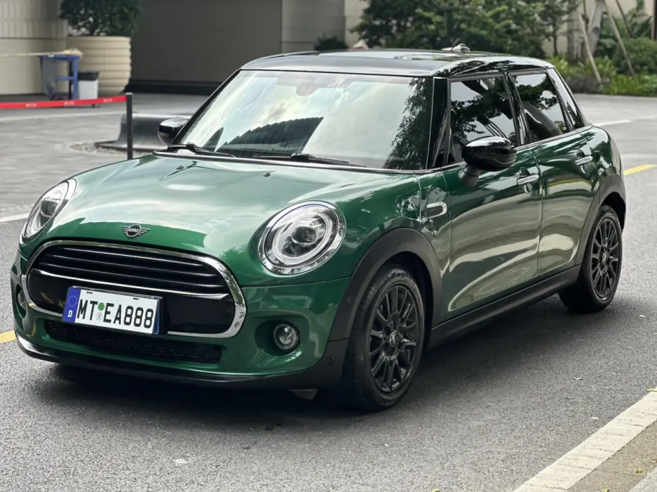 MINI 2021 1.5T COOPER Classic Five-Door Edition