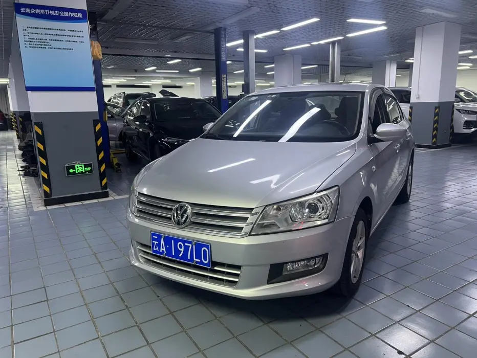 Santana 2013 1.6L Manual Deluxe Edition
