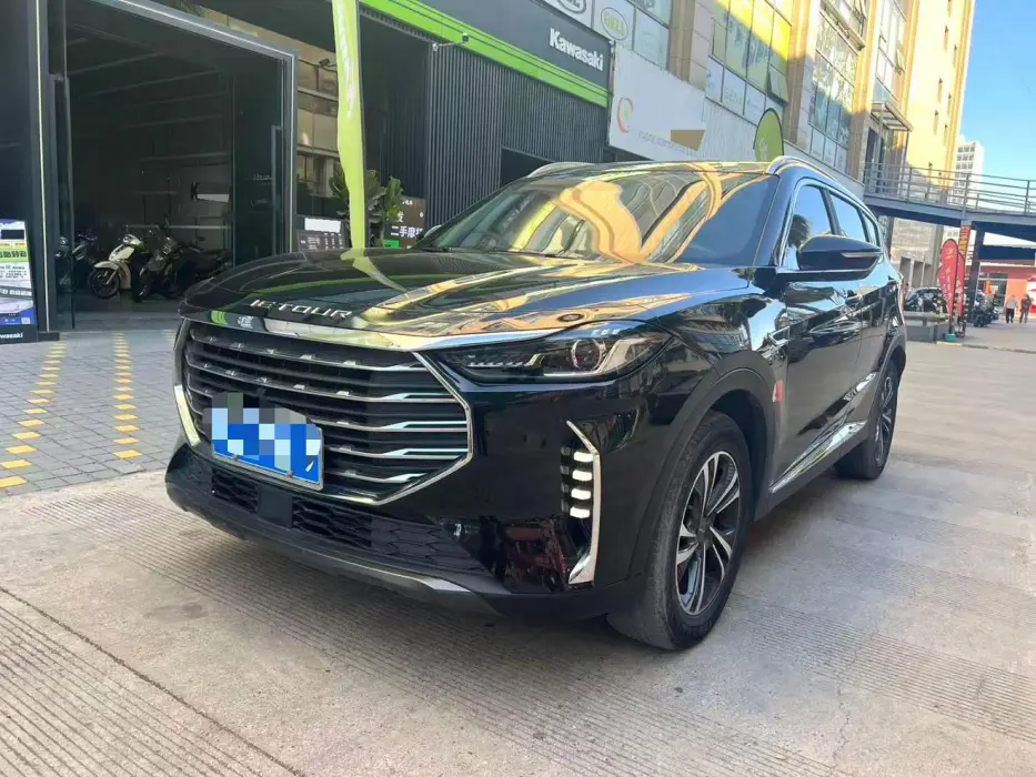 Jietu X70 PLUS 2021 1.5T DCT Mountain Pro 7 seats