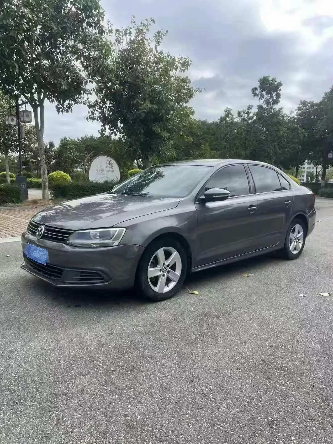 Sagitar 2012 1.6L automatic comfort model