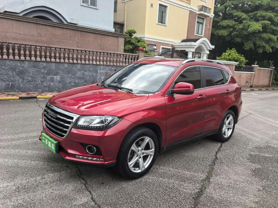 Haval H2 2018 1.5T dual-clutch two-wheel drive fashion model National VI