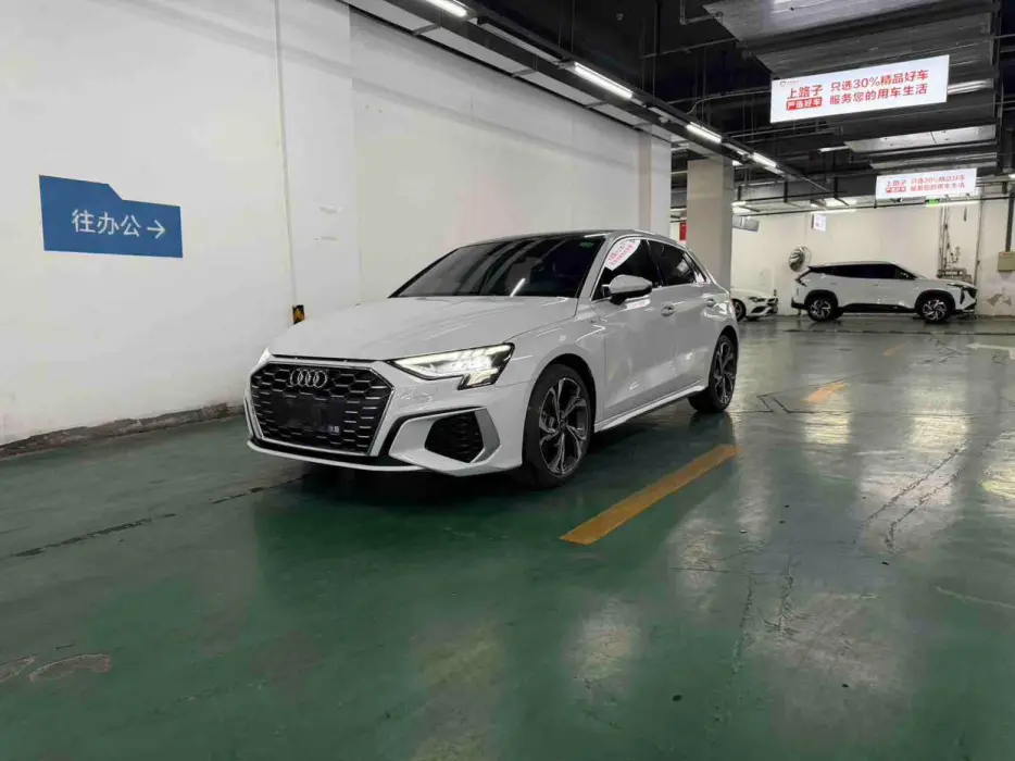 Audi A3 2023 Sportback 35 TFSI stylish and sporty
