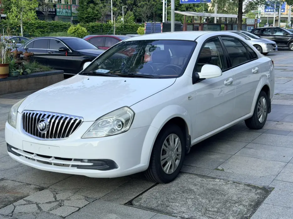 Excelle 2015 1.5L automatic classic