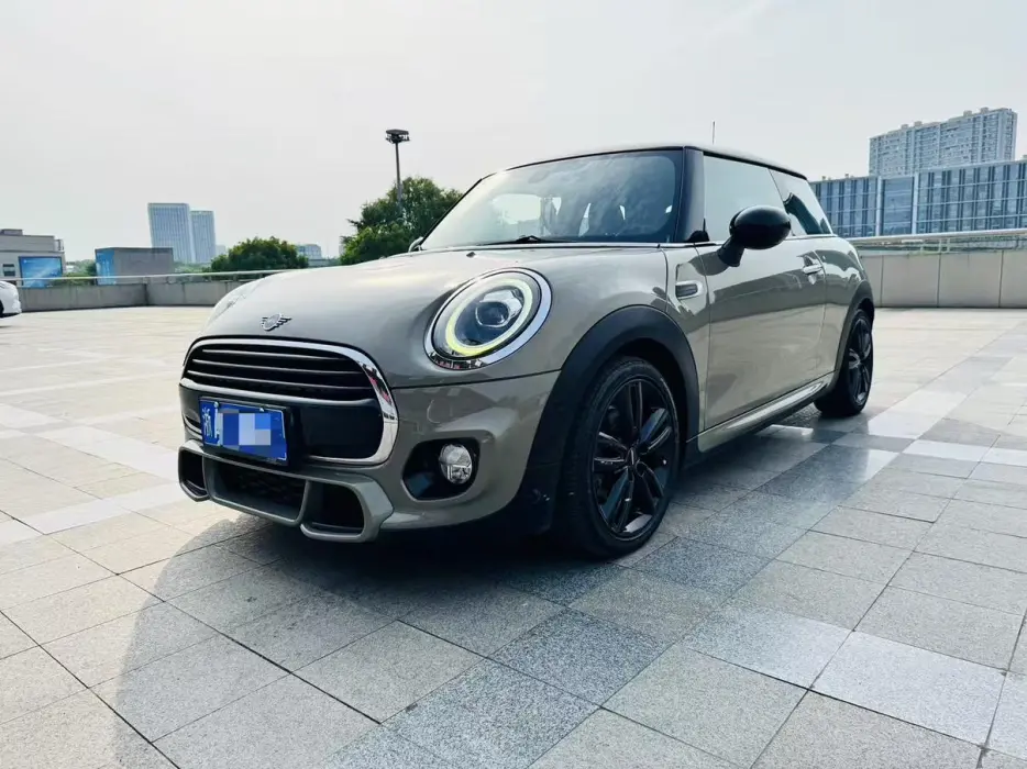 MINI 2018 1.5T COOPER Artist