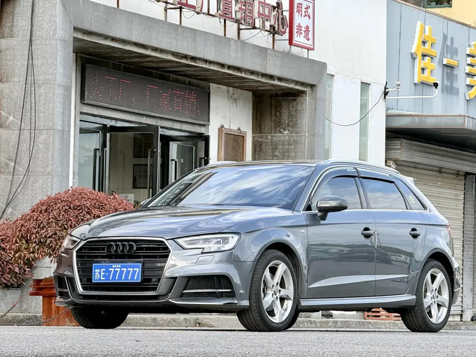 Audi A3 2019 Sportback 35 TFSI Fashion Type National VI