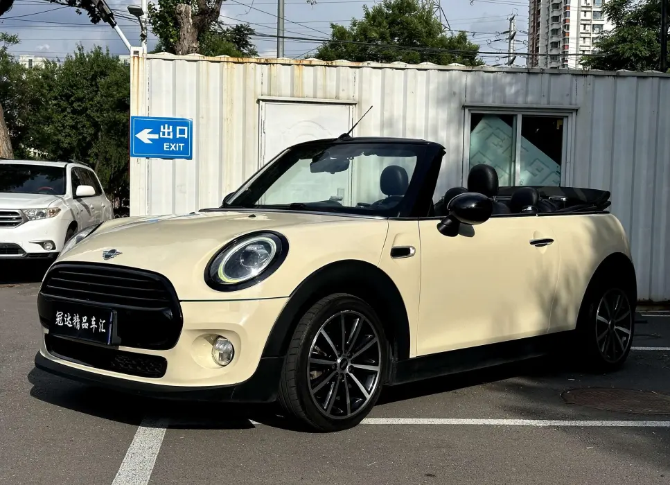 MINI 2019 1.5T COOPER CABRIO lustful version