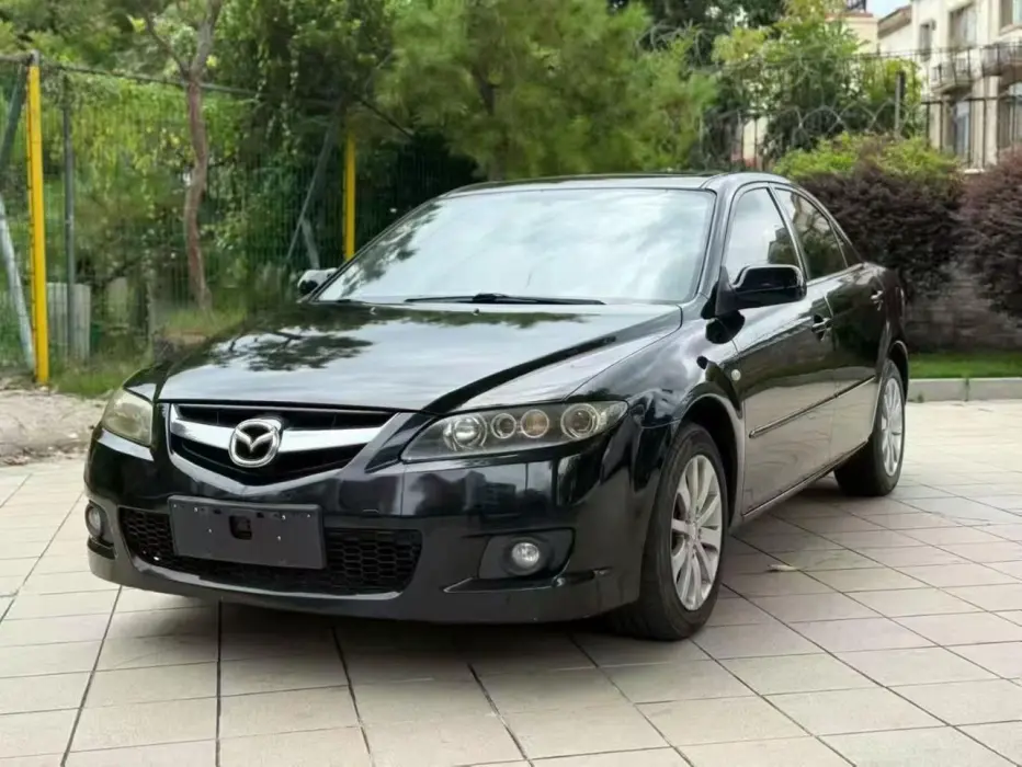 Mazda6 2011 2.0L automatic fashion model