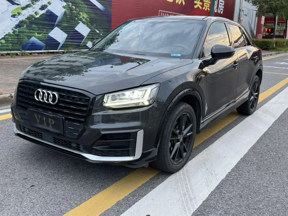 Audi Q2L 2020 35TFSI fashionable and elegant