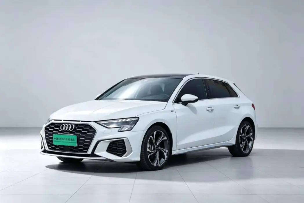 Audi A3 2022 Sportback 35 TFSI luxury sports model