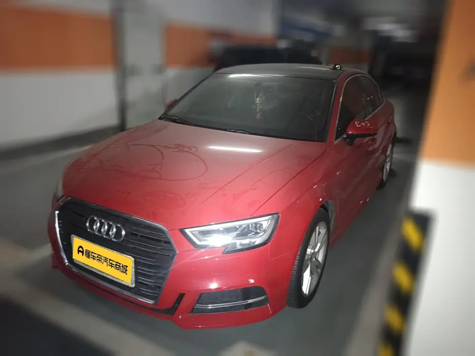 Audi A3 2019 Limousine 35 TFSI Fashion Type National V