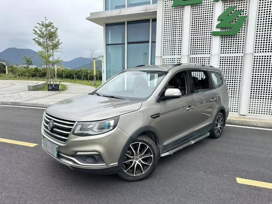 Fengxing SX6 2016 1.6L CVT luxury model