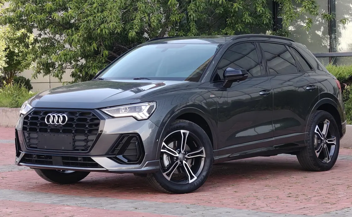 Audi Q3 2022 35 TFSI Fashionable and Dynamic