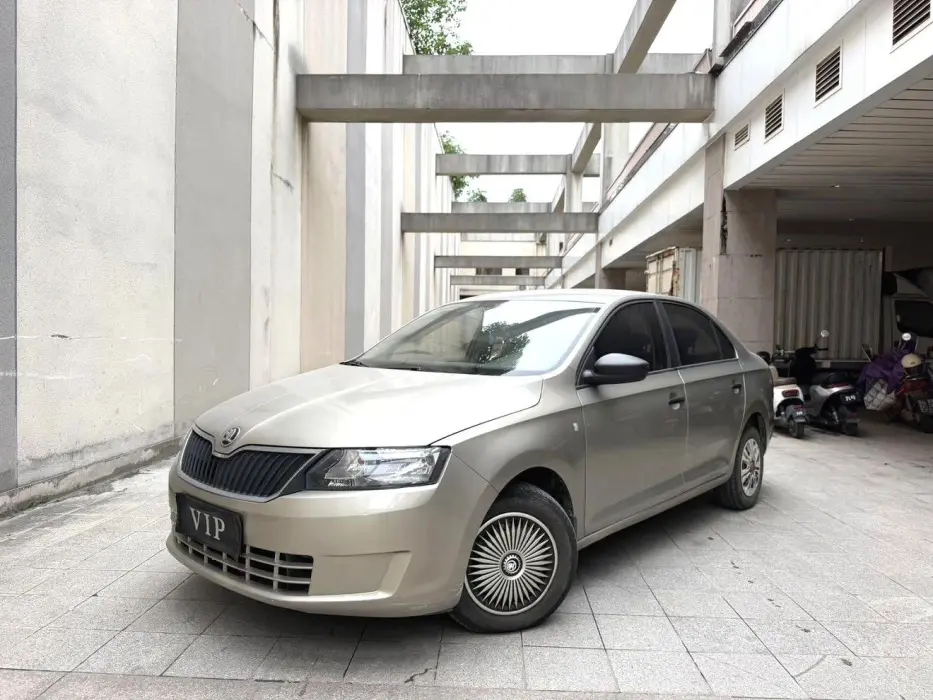 Xinrui 2016 1.6L manual front version