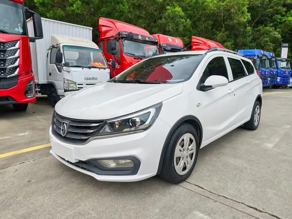 Baojun 310W 2017 1.5L Manual Comfort Type National V