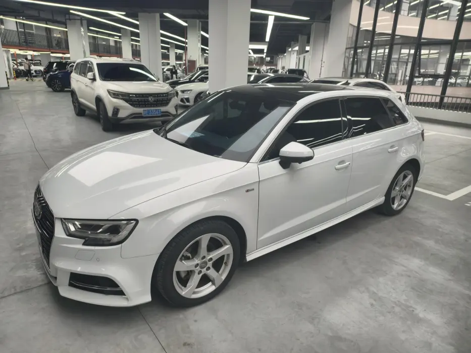 Audi A3 2019 Sportback 35 TFSI Fashion Type National VI