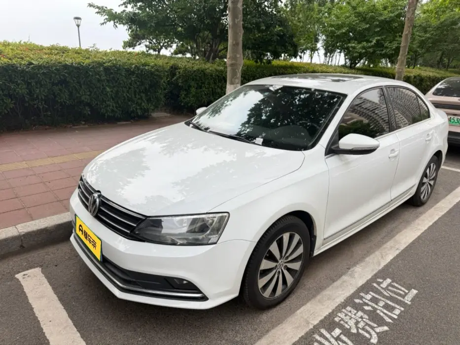 Sagitar 2018 1.6L automatic comfort model