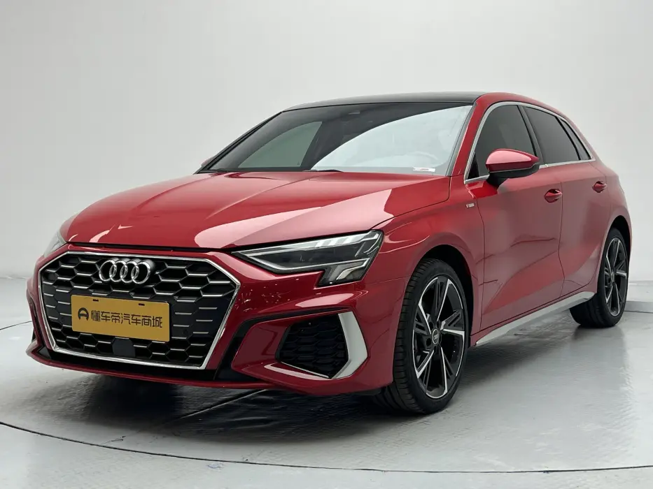 Audi A3 2024 Sportback 35 TFSI stylish and sporty