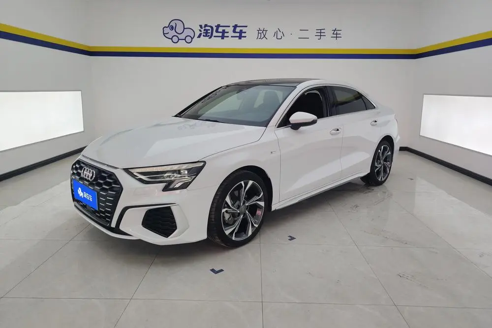 Audi A3 2021 A3L Limousine 35 TFSI luxury sports model