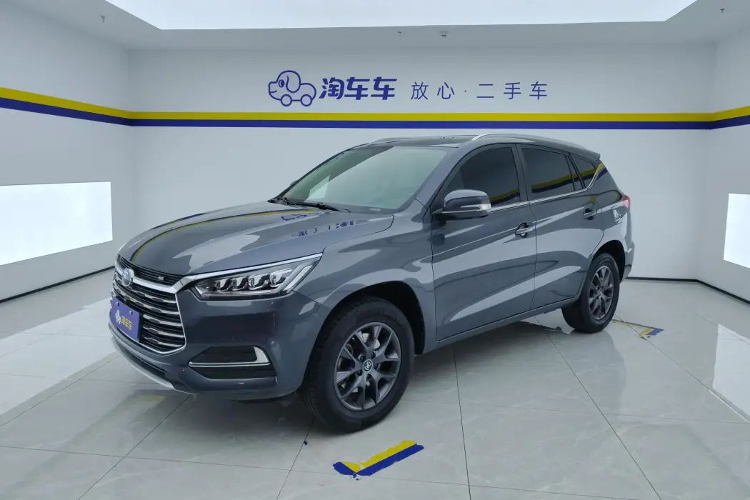 Song 2021 Classic Edition 1.5T Manual Luxury Model