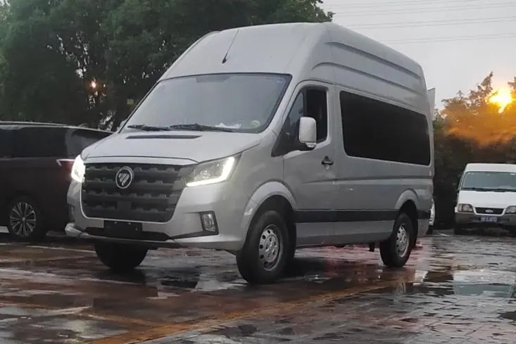 Tuano 2024 Jixiang multifunctional 2.0T manual long axle high roof rear single tire 5/6/7/9 seats