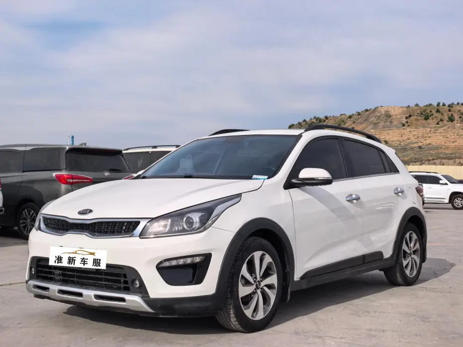 KX CROSS 2018 1.6L automatic smart sunroof version