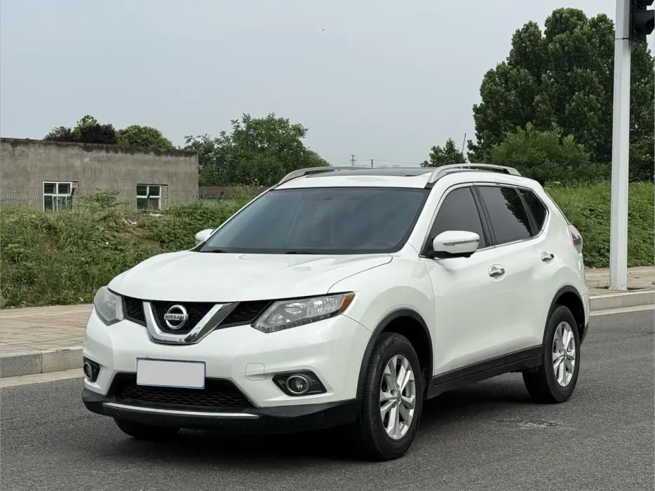 X-Trail 2015 2.0L CVT Comfort MAX Edition 2WD