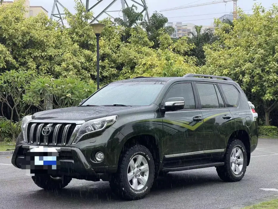 Prado (imported) 2015 2.7L automatic four-wheel drive 7 seats parallel import