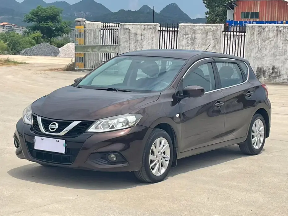Tiida 2019 1.6L CVT Smart Travel Edition National VI