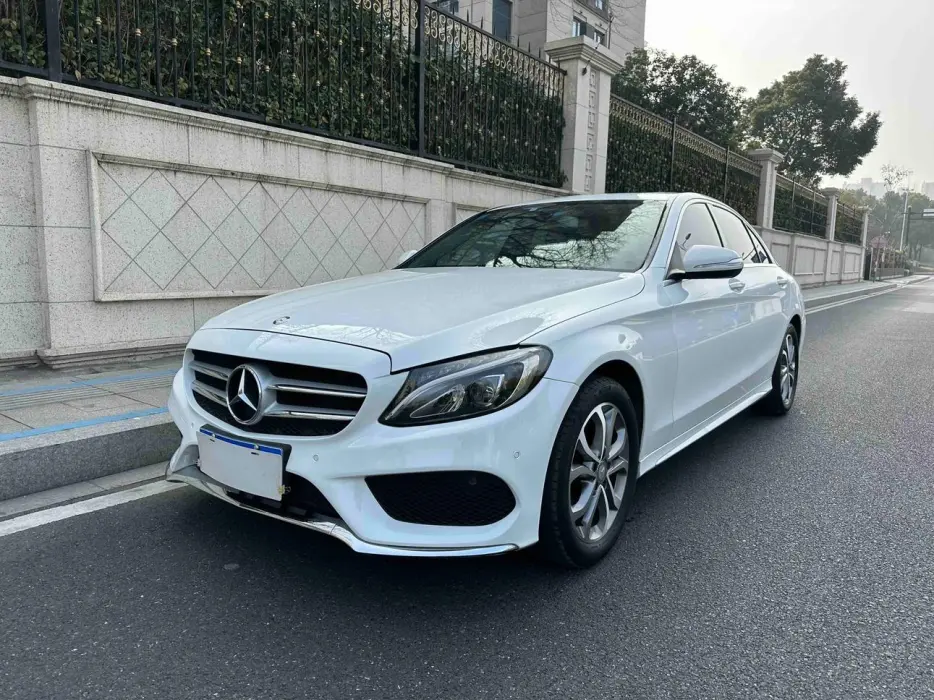Mercedes-Benz C-Class 2015 facelift C 180 L sporty