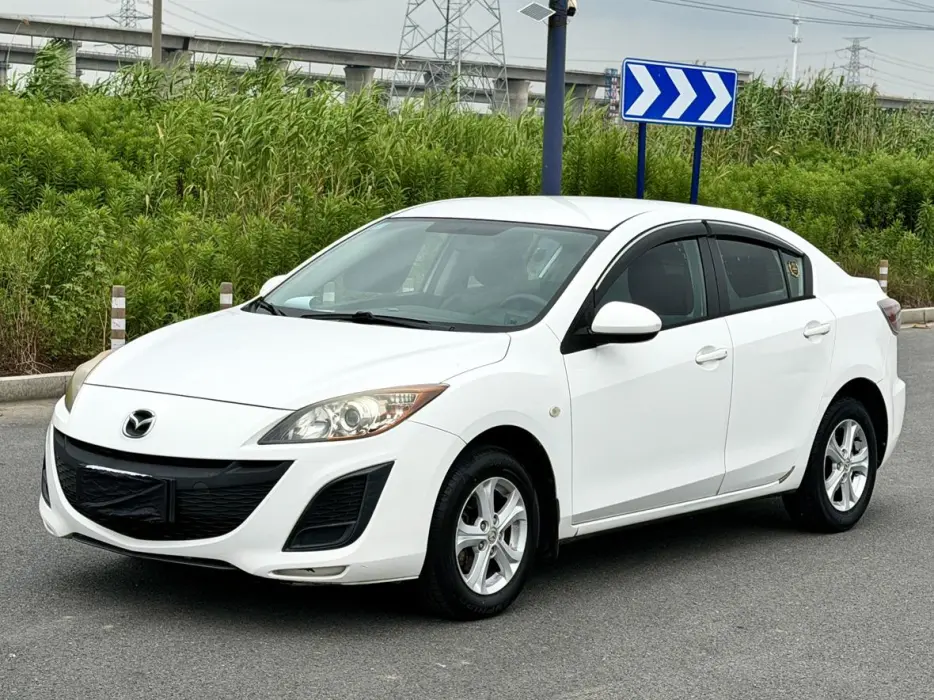 Mazda 3 Star 2013 Sedan 1.6L Manual Elite