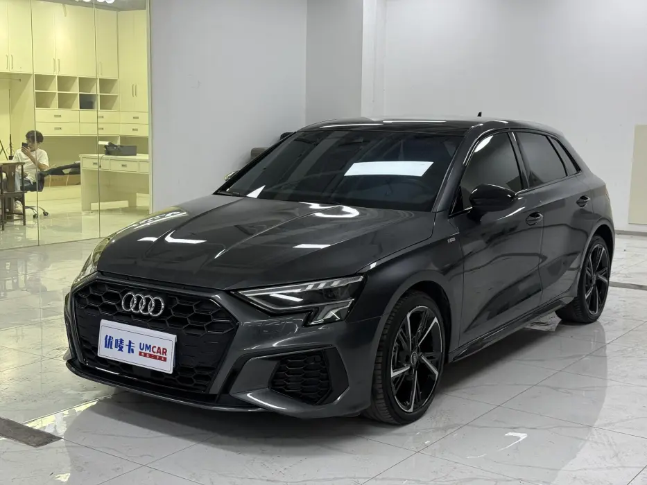 Audi A3 2022 Sportback 35 TFSI stylish and sporty