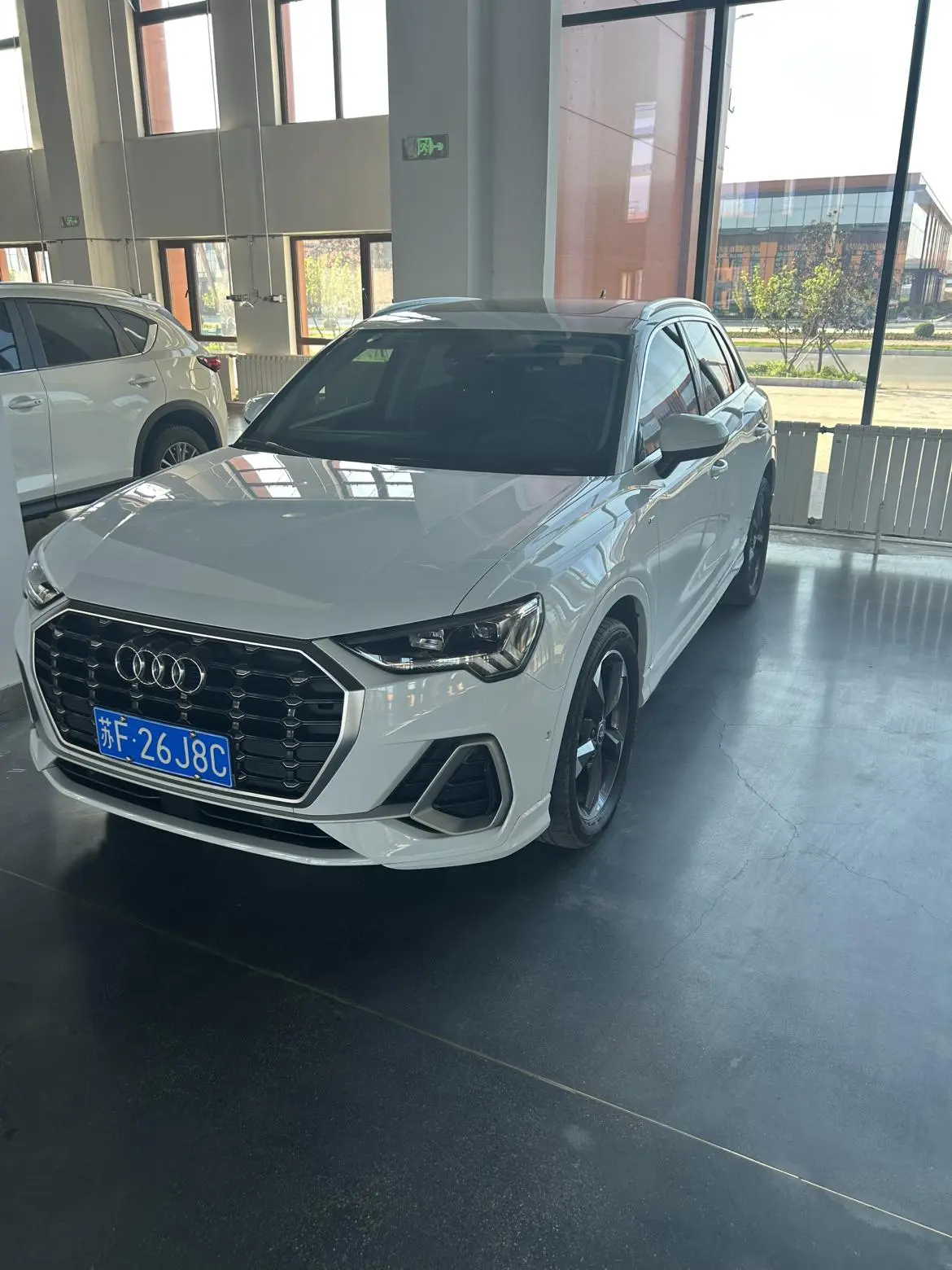 Audi Q3 2022 35 TFSI Fashionable and Dynamic