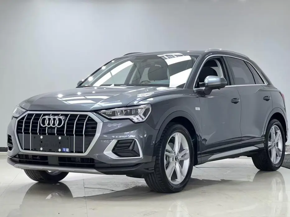 Audi Q3 2023 35 TFSI Fashionable and Elegant