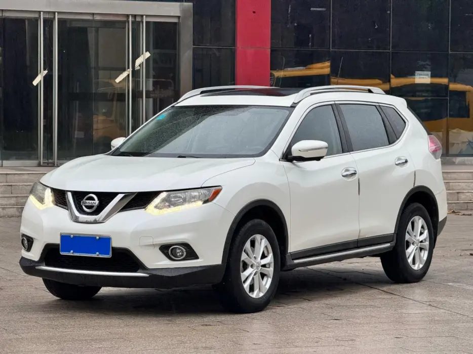 X-Trail 2015 2.0L CVT Comfort MAX Edition 2WD
