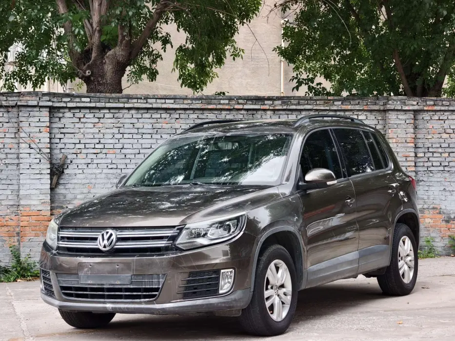 Tiguan 2015 1.8TSI automatic two-wheel drive fashion version