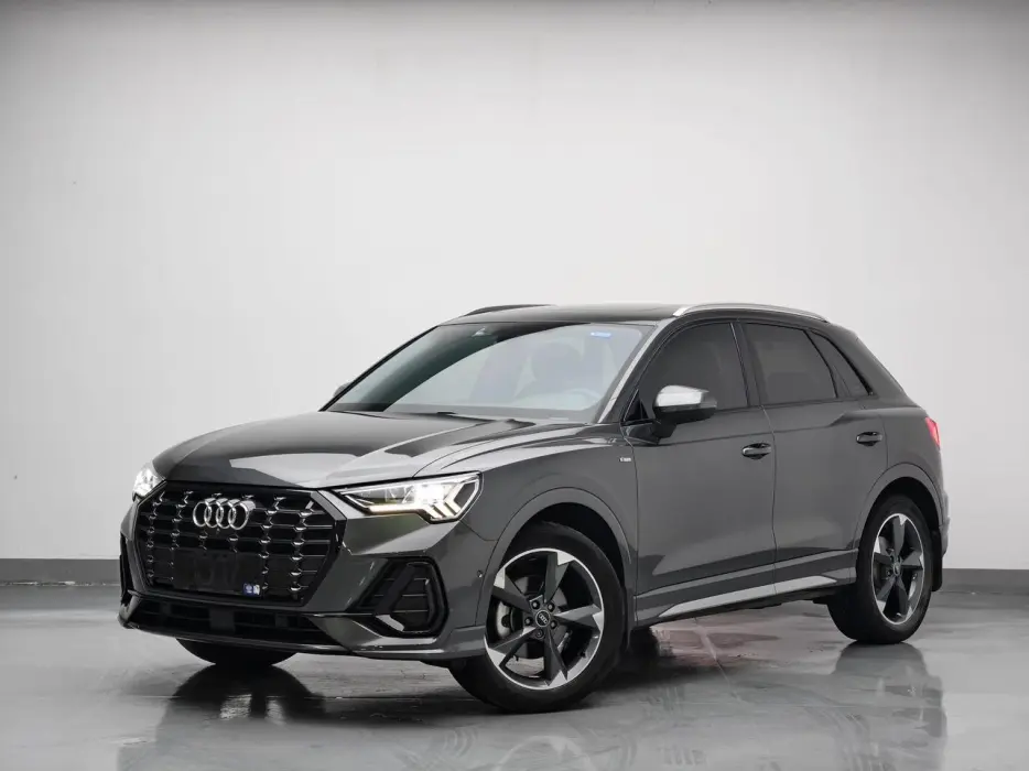 Audi Q3 2023 35 TFSI Fashionable and Dynamic