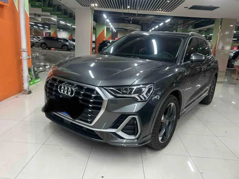 Audi Q3 2023 35 TFSI Fashionable and Dynamic