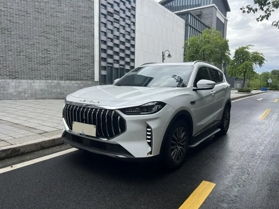 Jietu X70 PLUS 2024 Champion Edition 1.5T DCT Champion MAX 7 seats