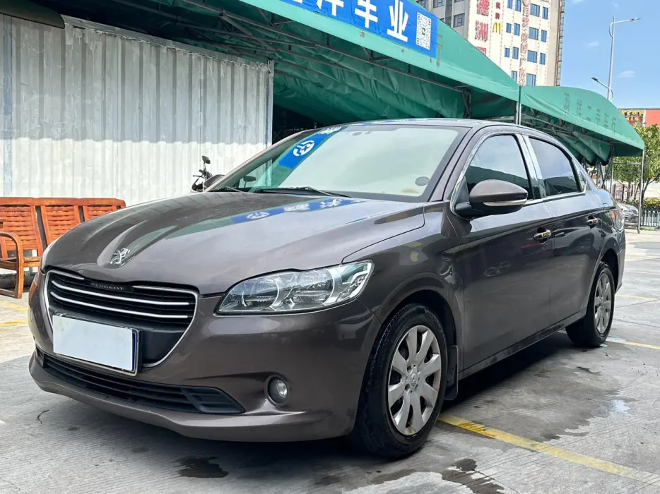 Peugeot 301 2016 1.6L automatic comfort version