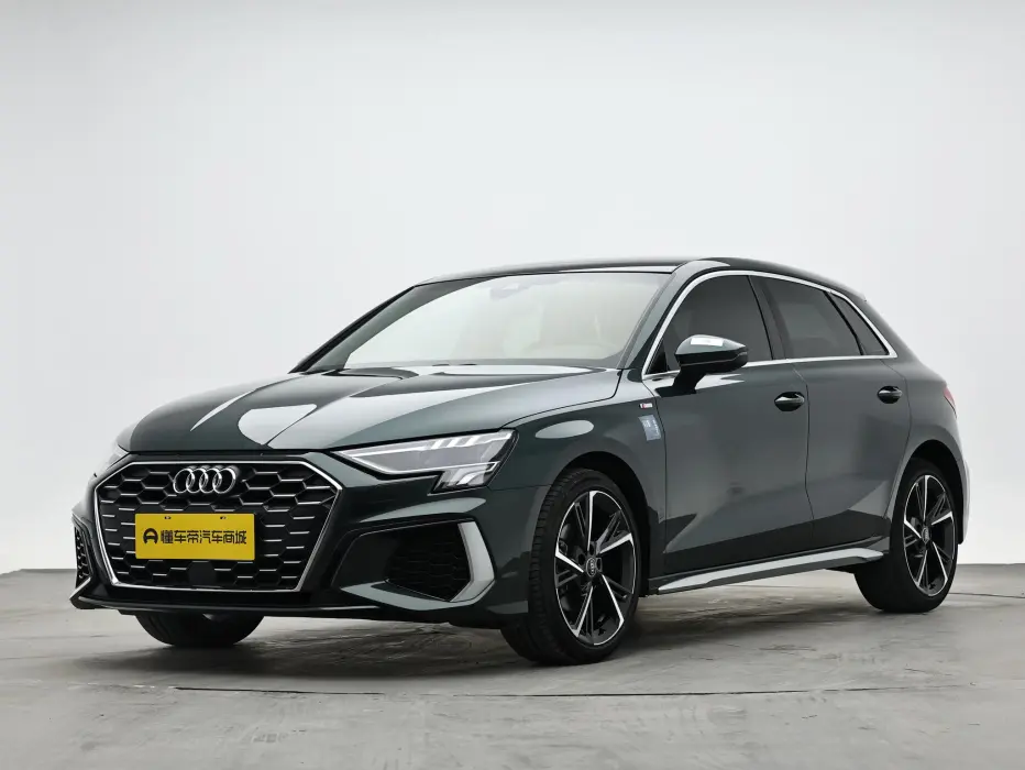 Audi A3 2022 Sportback 35 TFSI stylish and sporty