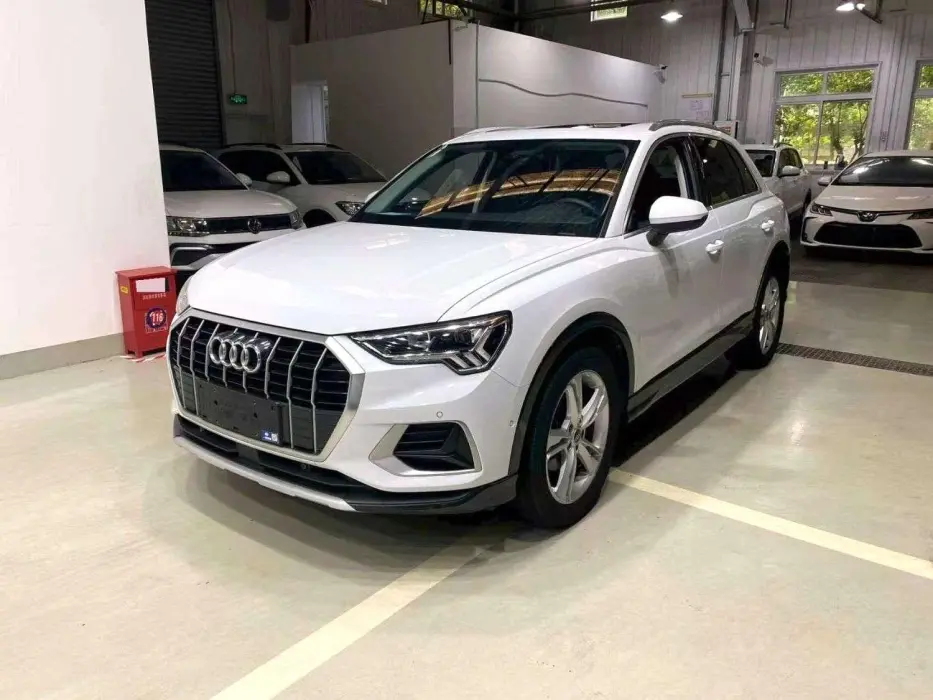 Audi Q3 2022 35 TFSI Fashionable and Elegant