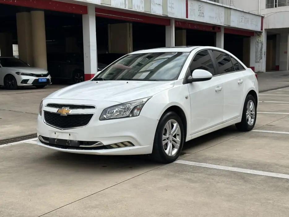Cruze 2015 1.5L Classic SE AT