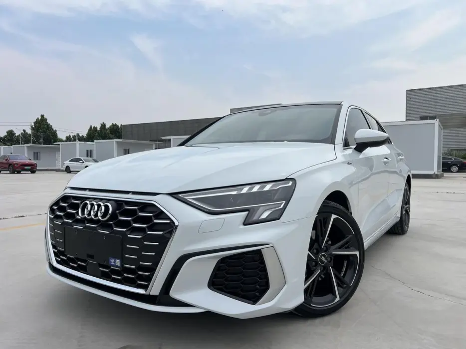 Audi A3 2023 facelift Sportback 35 TFSI stylish and sporty