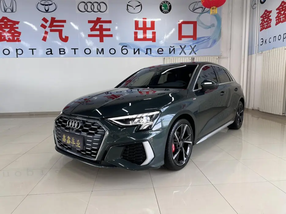 Audi A3 2023 facelift Sportback 35 TFSI stylish and sporty