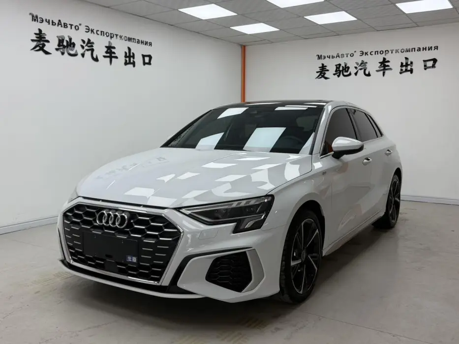 Audi A3 2023 Sportback 35 TFSI stylish and sporty