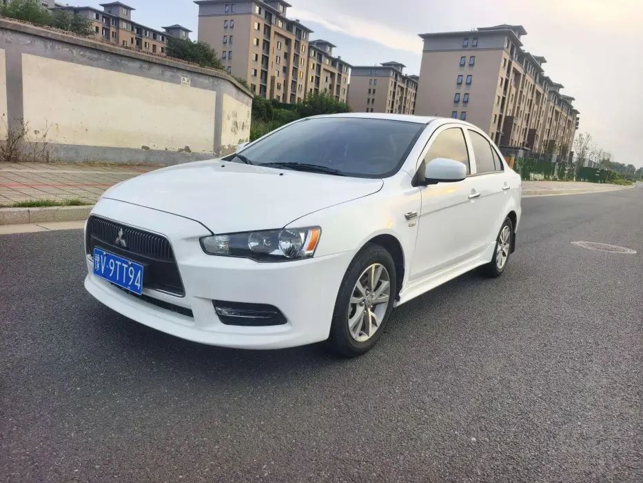 Yishen 2013 Fashion Edition 1.8L Manual Comfort Type