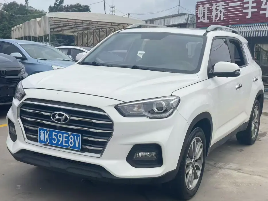 Hyundai ix35 2019 2.0L automatic two-wheel drive, smart, brave and enjoyable version, National VI